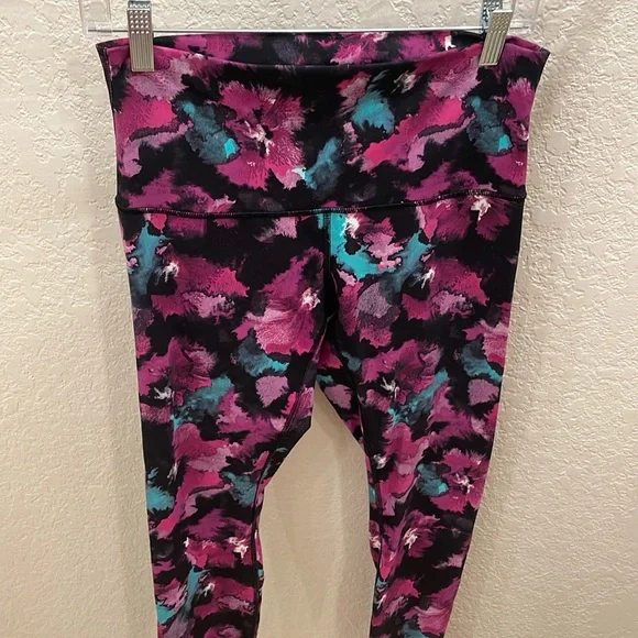 Lululemon Wunder Under Pant (Hi-Rise) 31" inseam, Size 10 - Picture 2 of 10